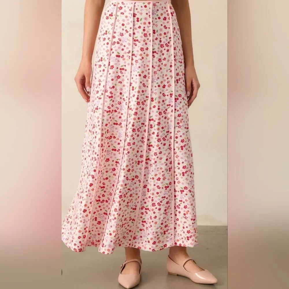 NWT ILLA ILLA Cherry Floral Maxi Skirt. Garden Girl.